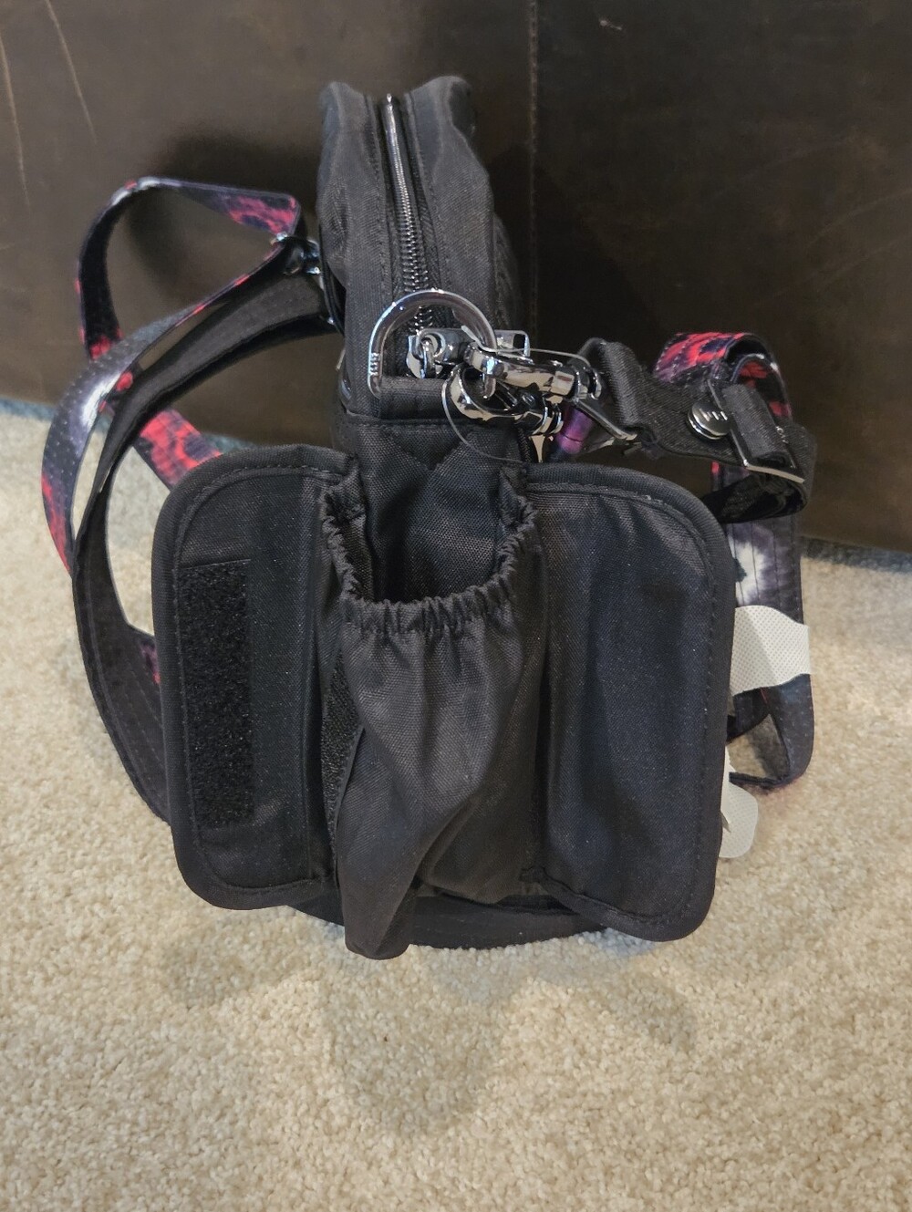 LUG Flapper Black Quilted Crossbody Bag New - Picture 10 of 14